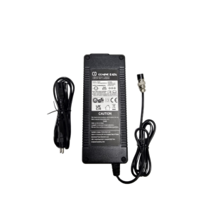 Cargador 60V (Salida 67,2V)2A conector GX16 [Tai-Zo]